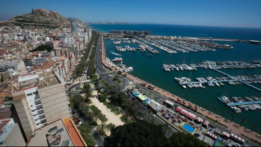 Casaturis Rambla Mendez Nunez En El Corazon De Alicante A109 Exteriör bild
